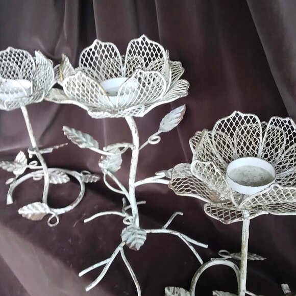 Set of 3 Weathered Rustic Cottage Shabby Chic Metal Flower Votive Candle Holders - Picture 7 of 12